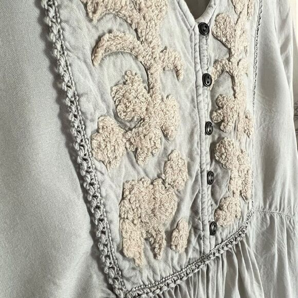 Soft Surroundings Sofia Embroidered Tunic Top Blouse Sz S Blue Flare 3/4 Sleeves - Picture 5 of 9